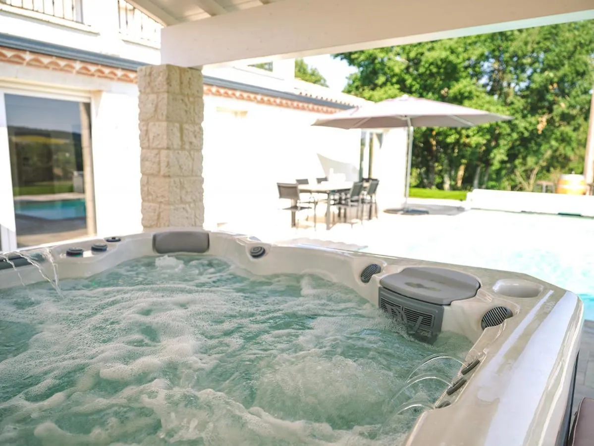 Villa Maurine - Piscine Chauffee - Spa - Clim - Salle De Fitness Castelnau-de-Montmiral France